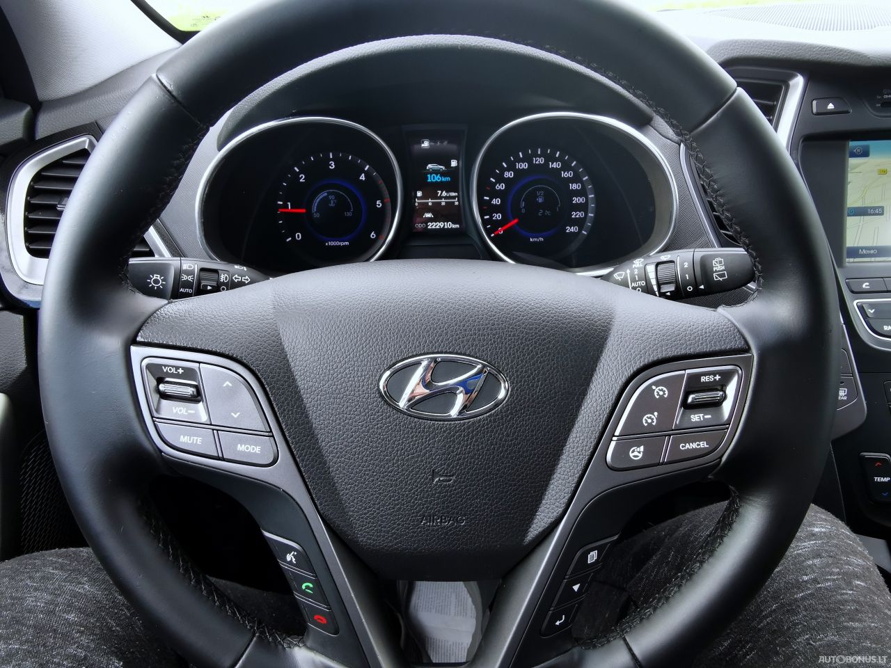 Hyundai Santa Fe | 20