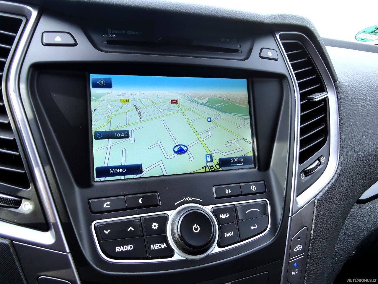 Hyundai Santa Fe | 25