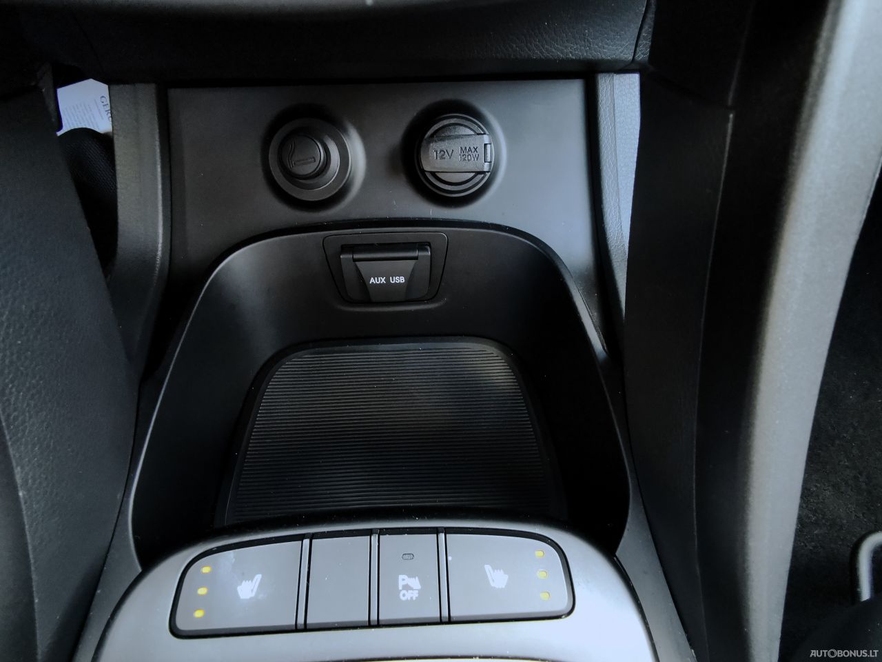 Hyundai Santa Fe | 32