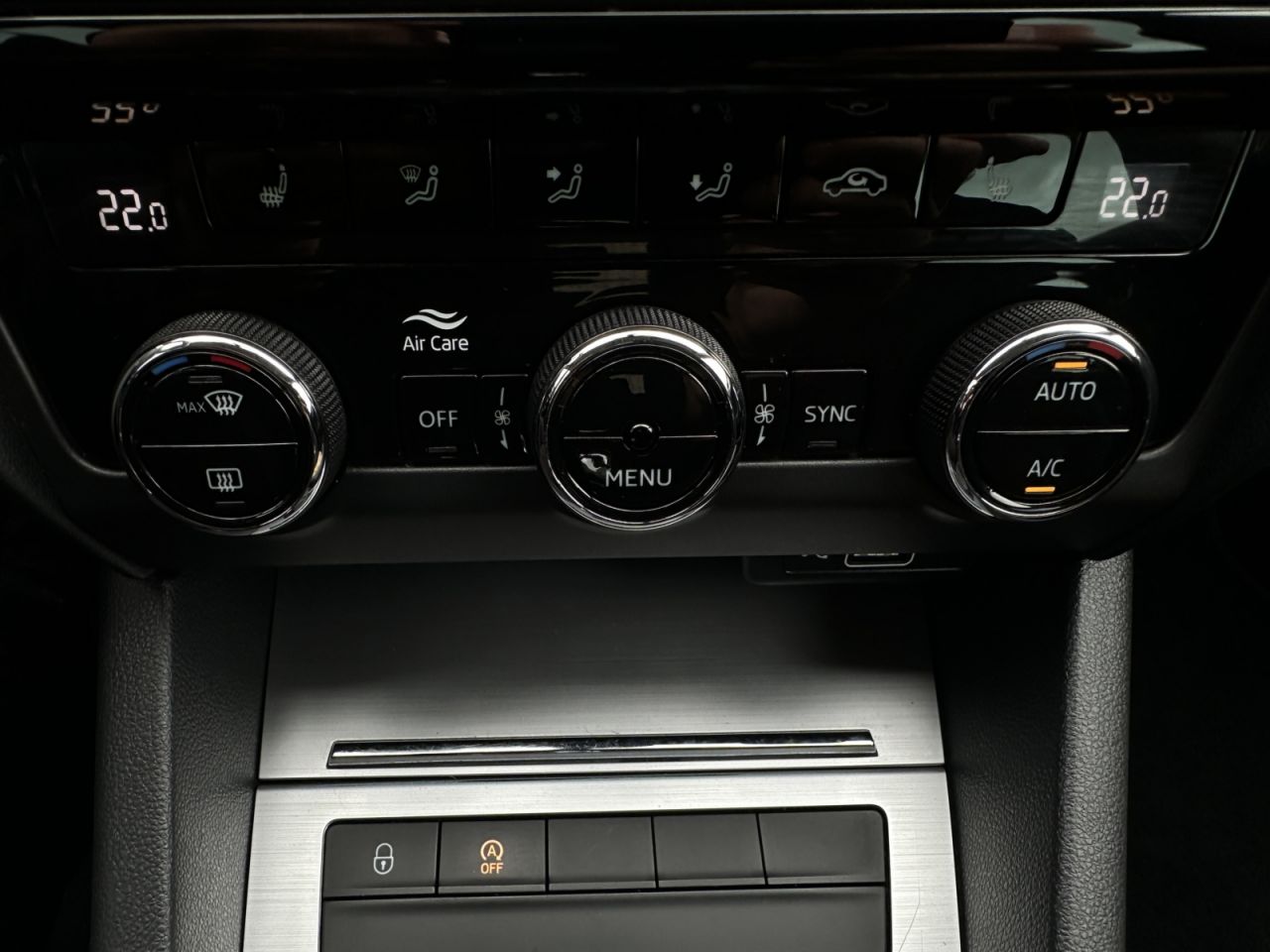 Skoda Octavia | 16