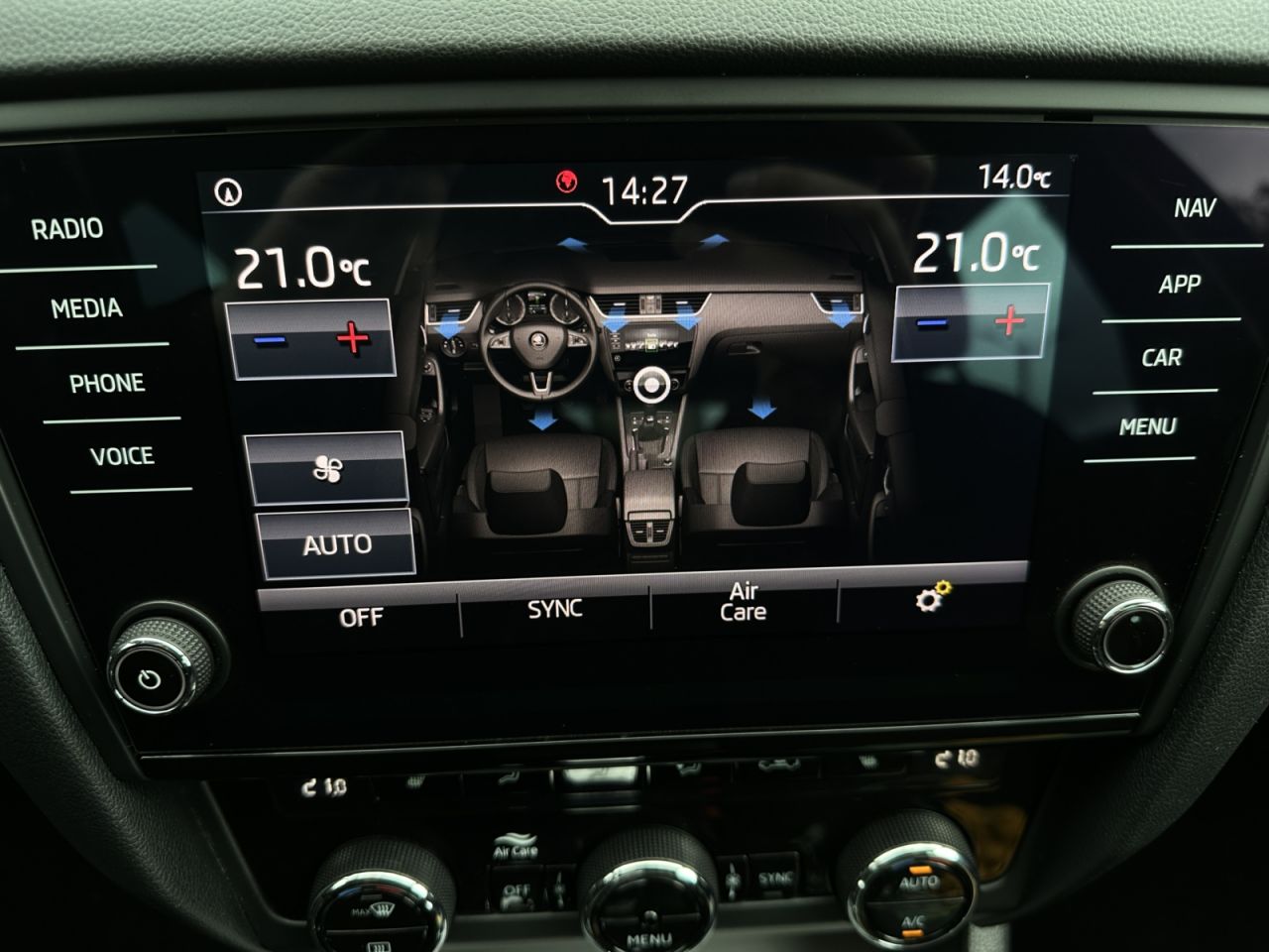 Skoda Octavia | 10