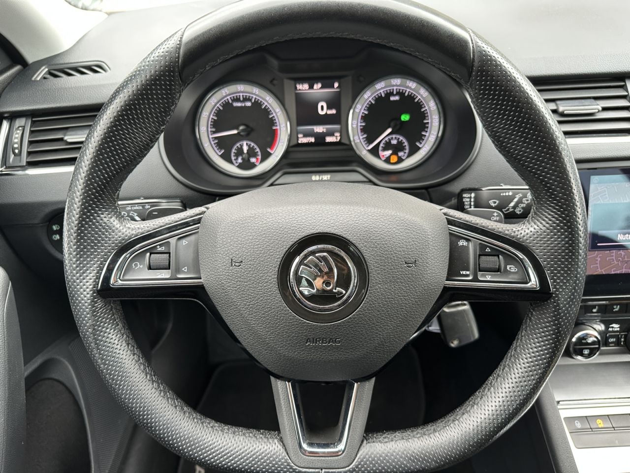 Skoda Octavia | 5