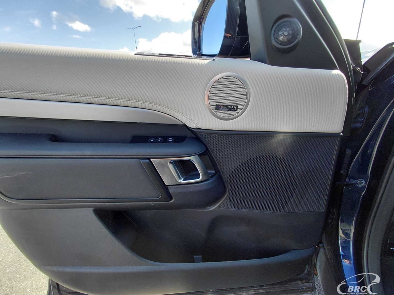 Land Rover Discovery | 9