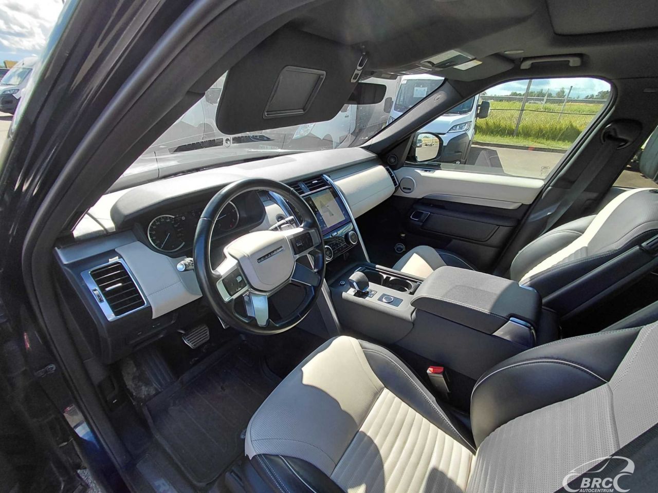 Land Rover Discovery | 11
