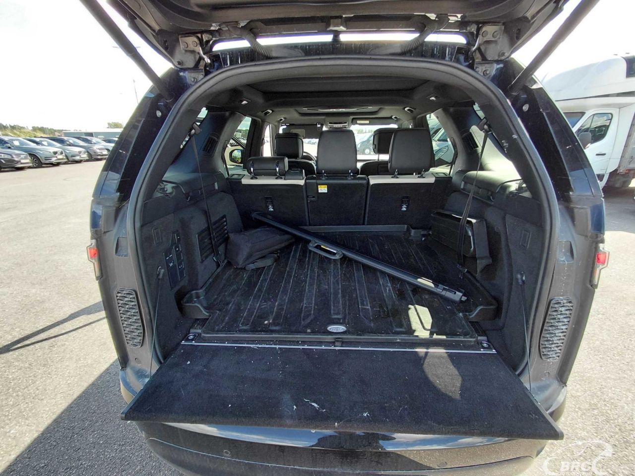 Land Rover Discovery | 19