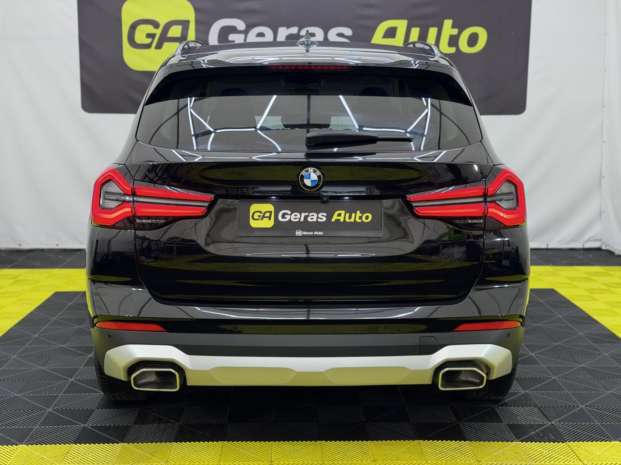 BMW X3 | 4