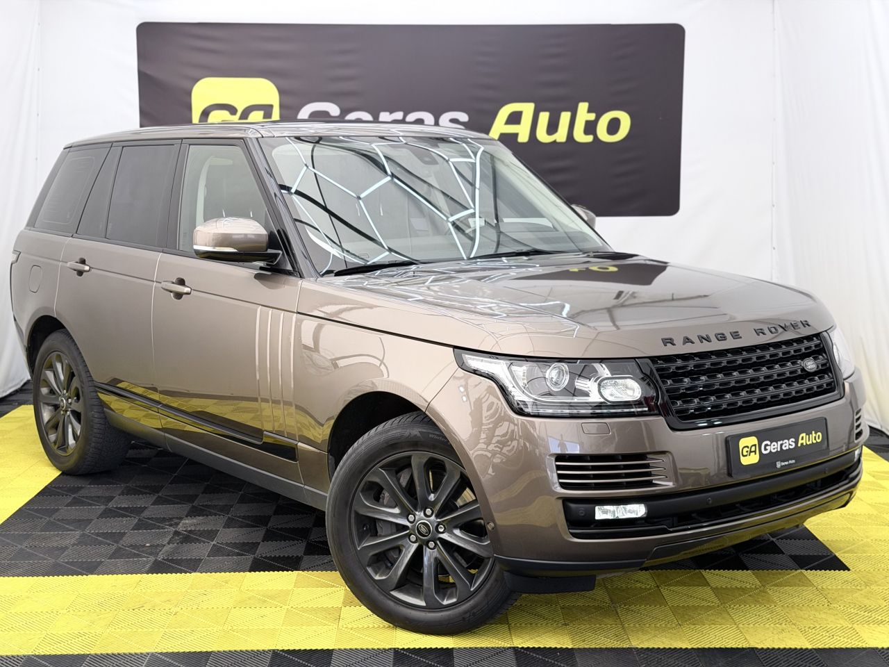 Land Rover Range Rover | 2