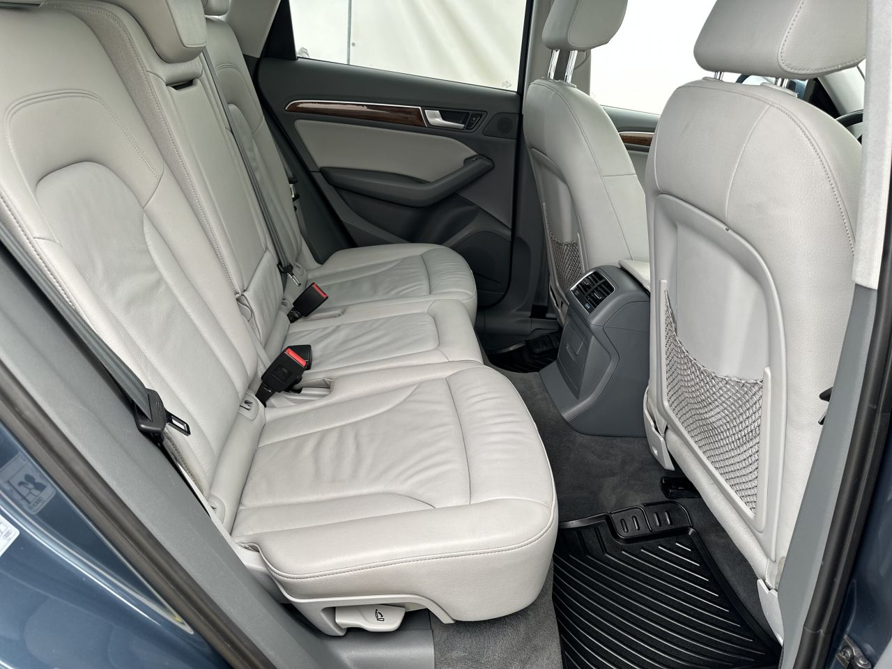 Audi Q5 | 12