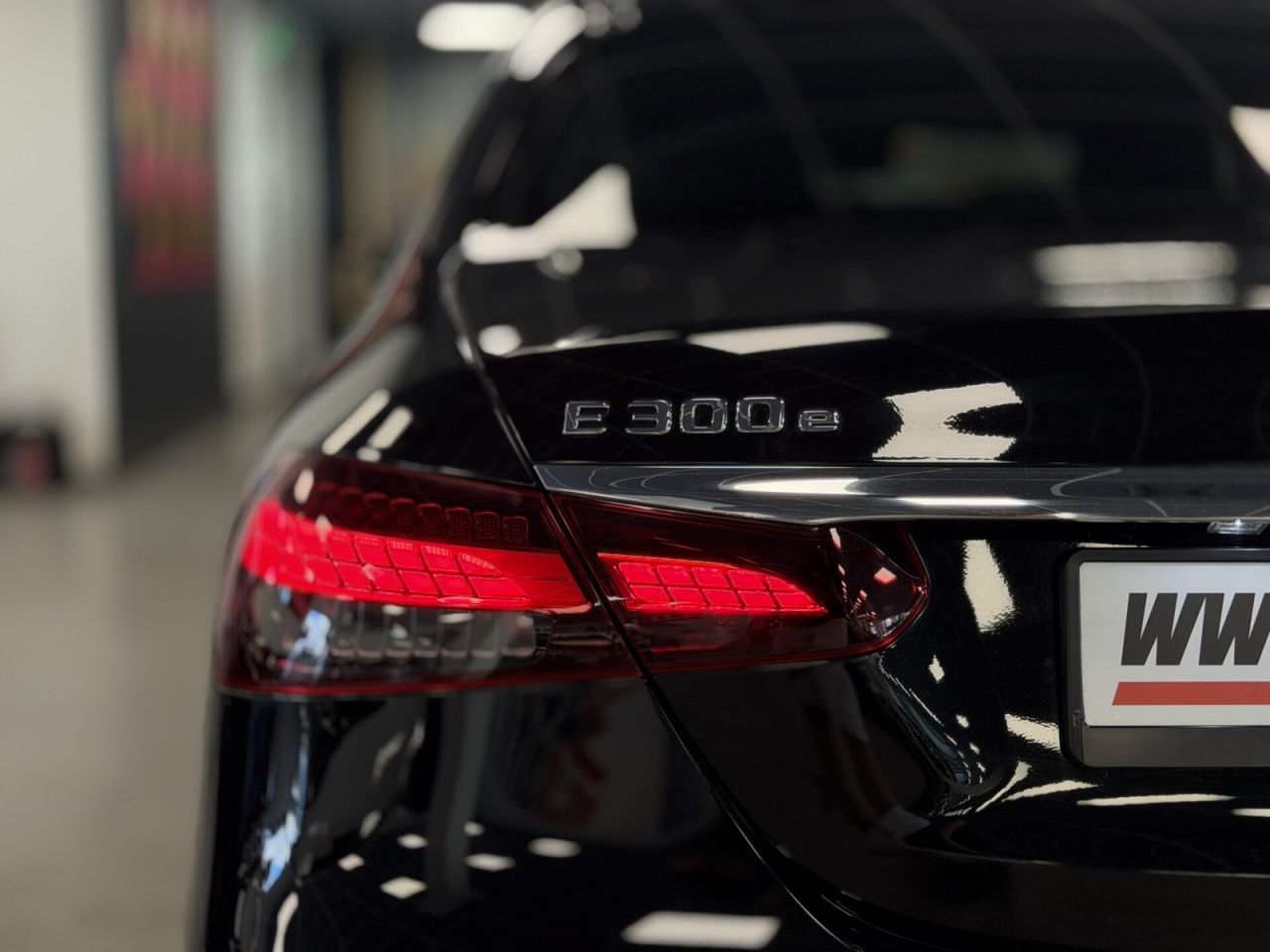 Mercedes-Benz E300 | 21