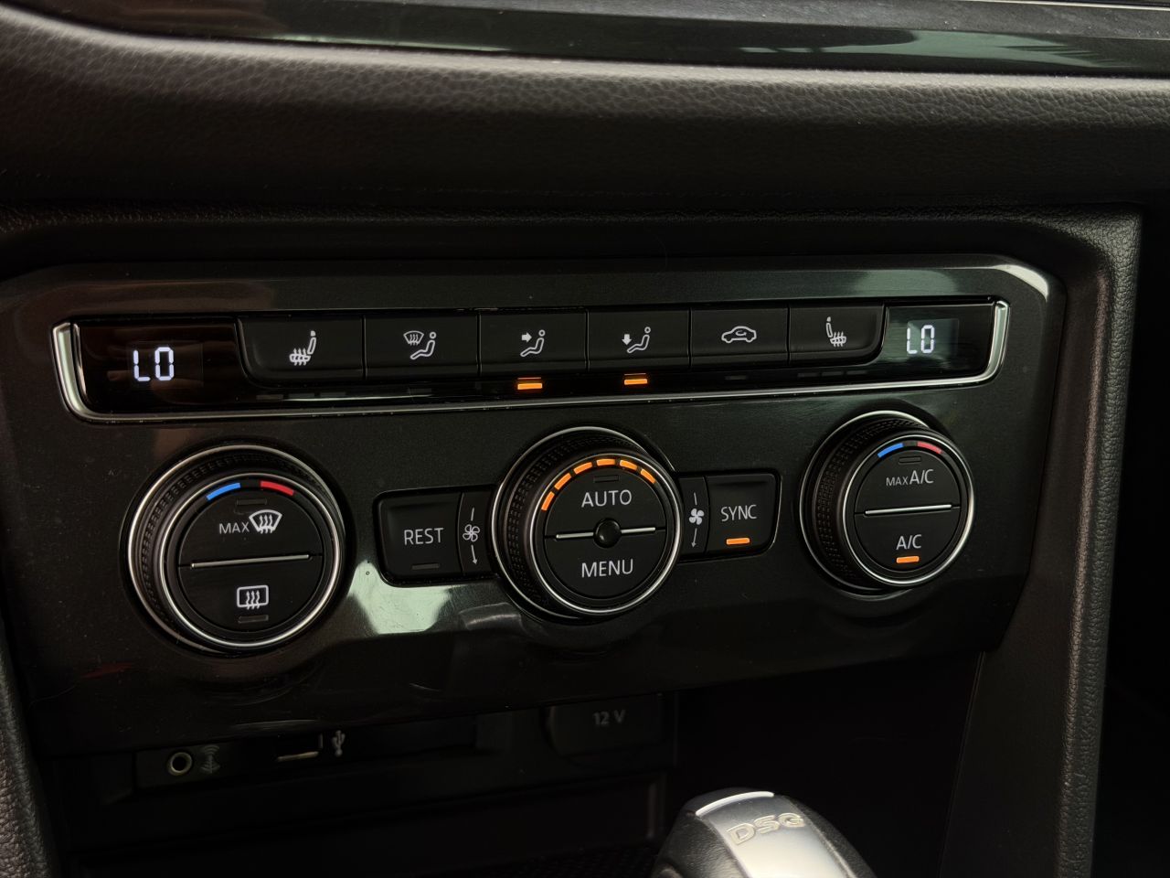 Volkswagen Tiguan | 19