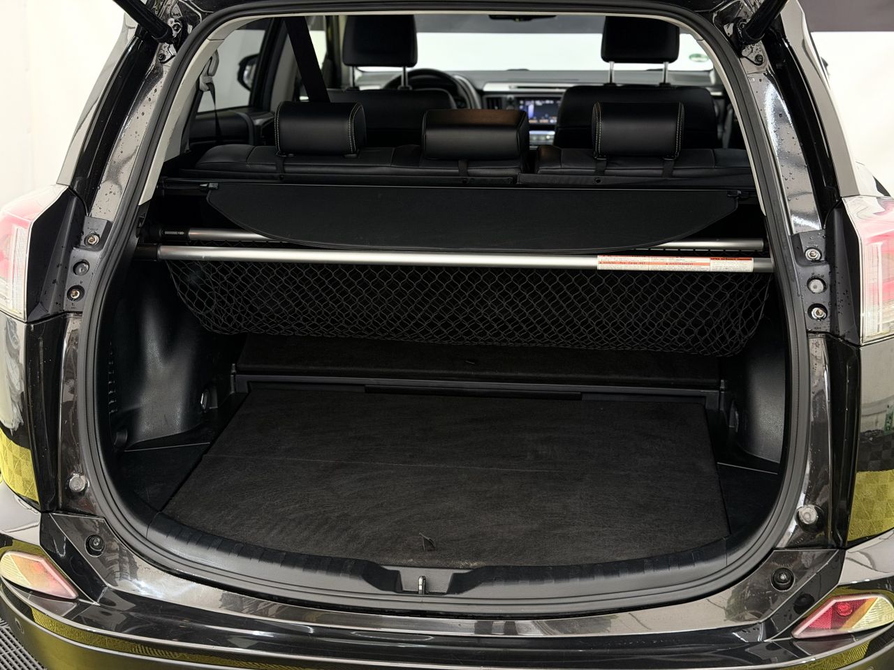 Toyota RAV4 | 11