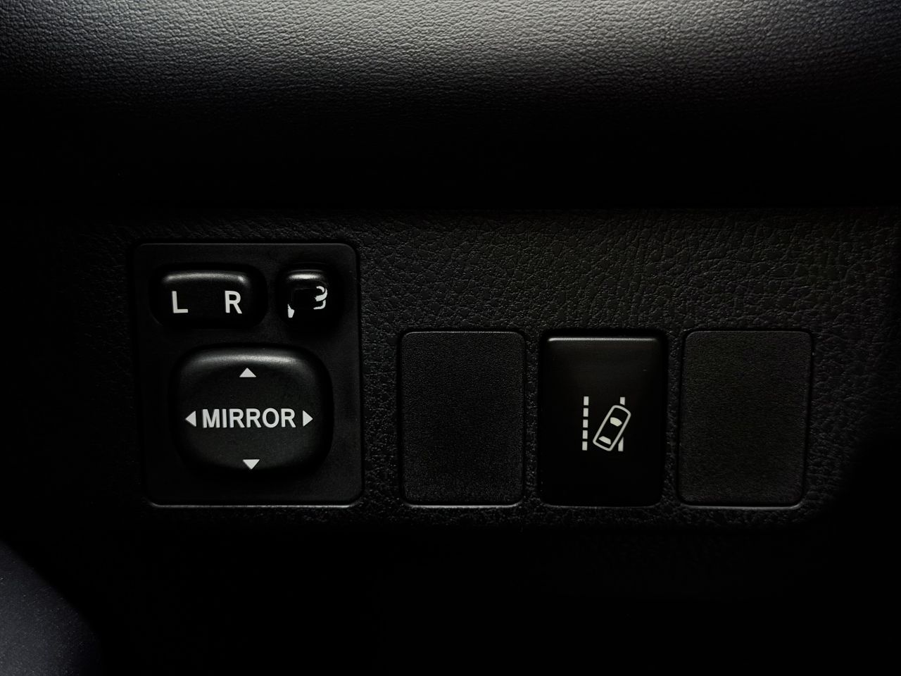 Toyota RAV4 | 22