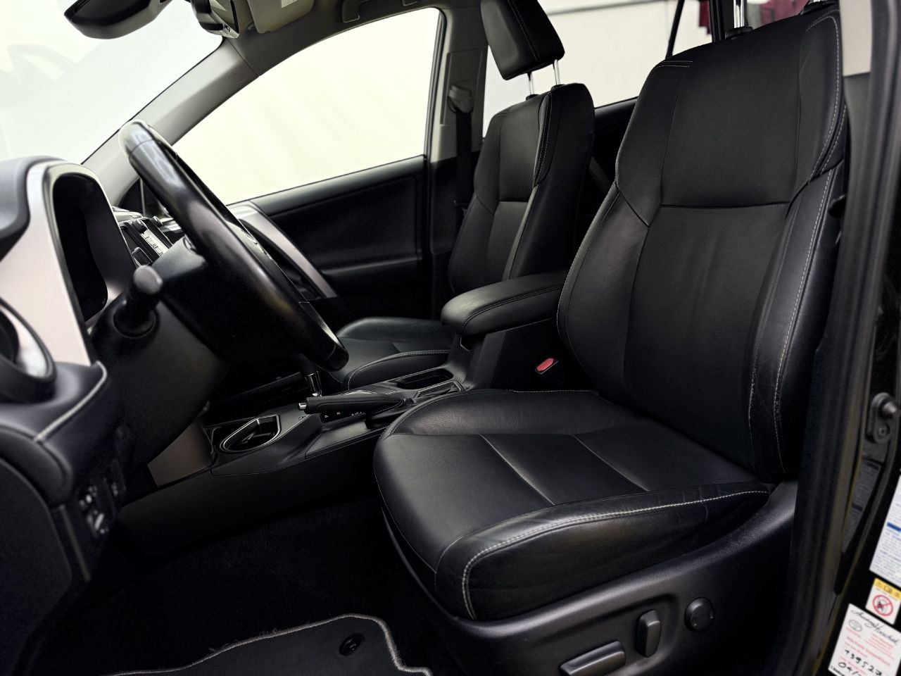 Toyota RAV4 | 9