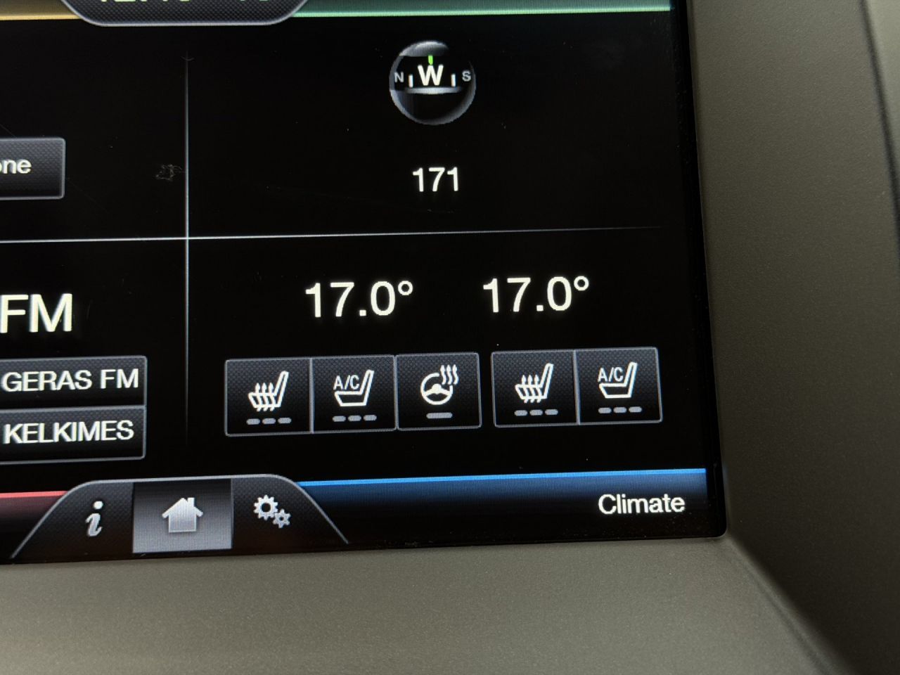 Ford Edge | 24