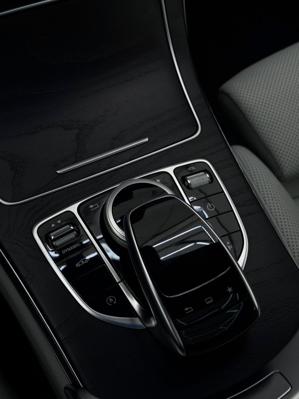 Mercedes-Benz C300 | 20