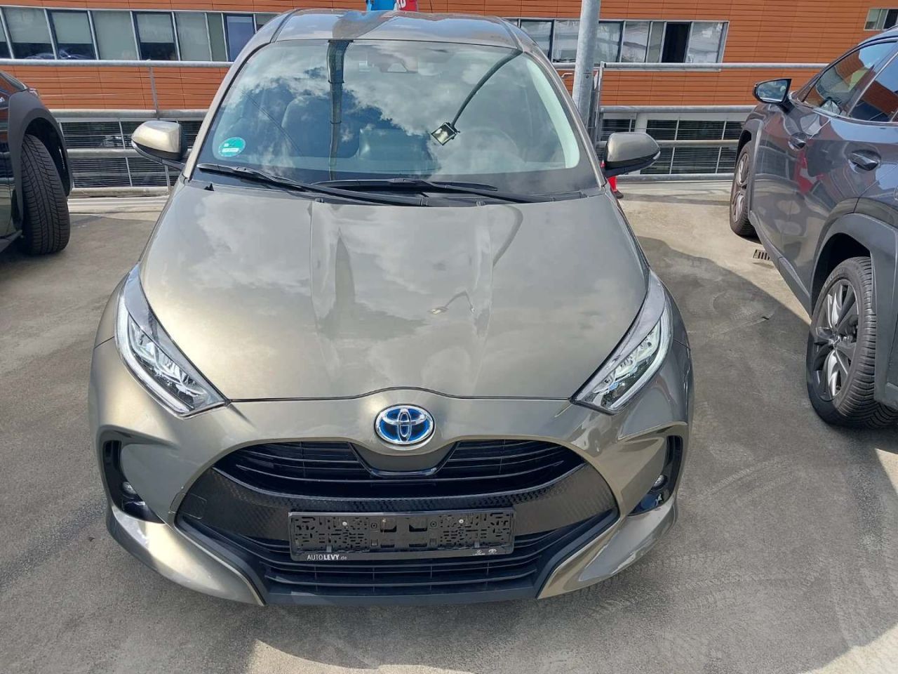 Toyota Yaris | 7