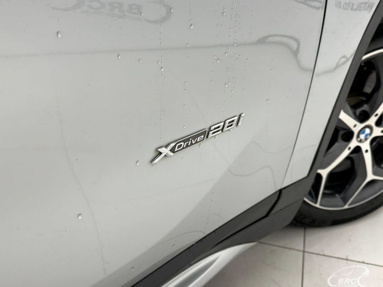 BMW X1 | 8