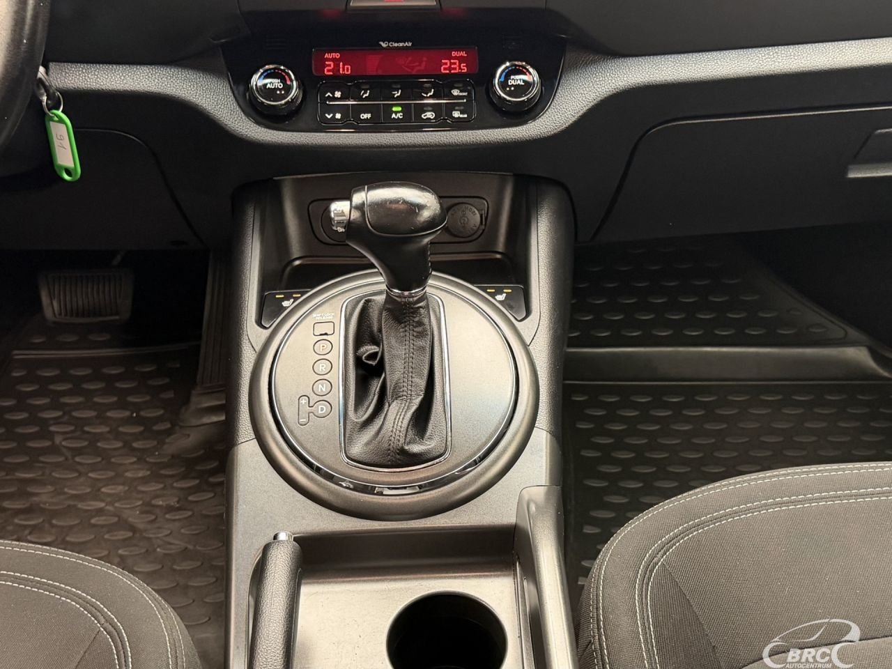 Kia Sportage | 17