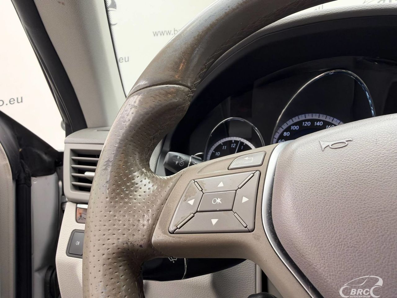 Mercedes-Benz E350 | 14