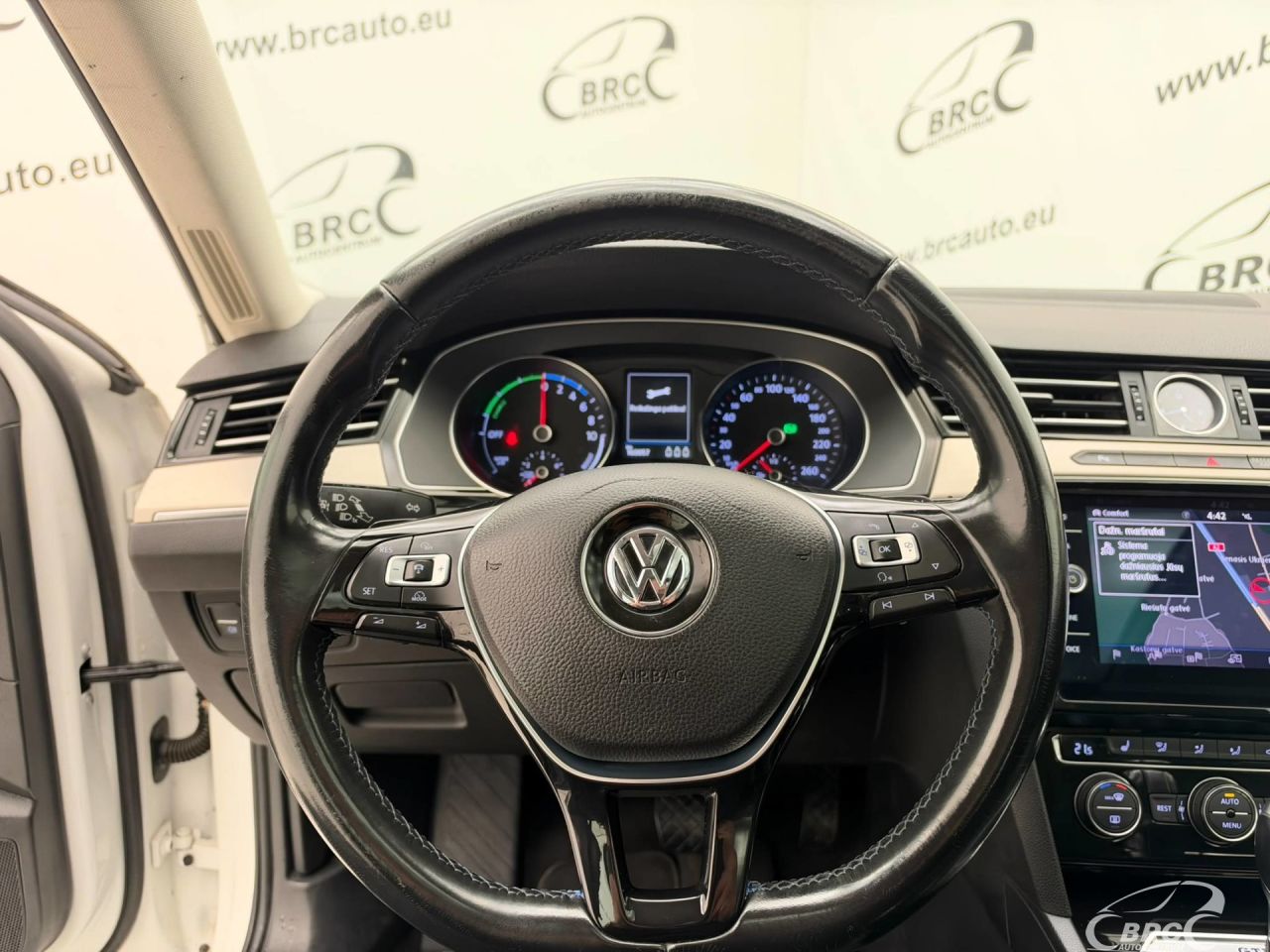 Volkswagen Passat | 17
