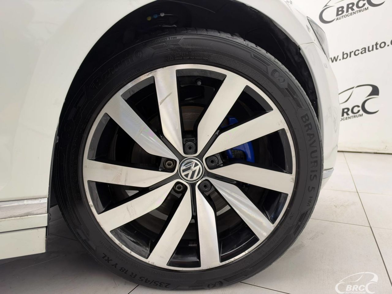 Volkswagen Passat | 11