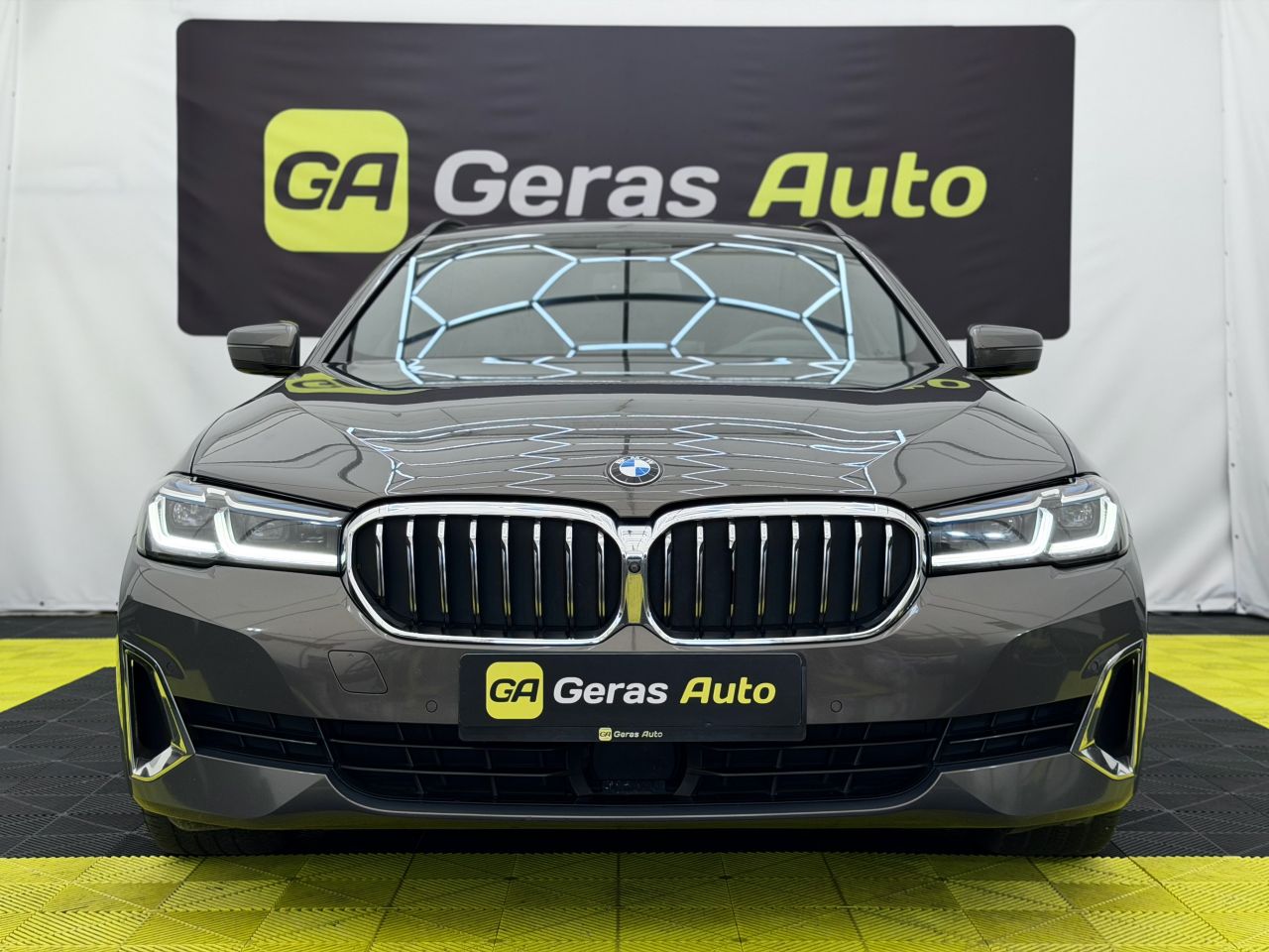 BMW 520 | 1