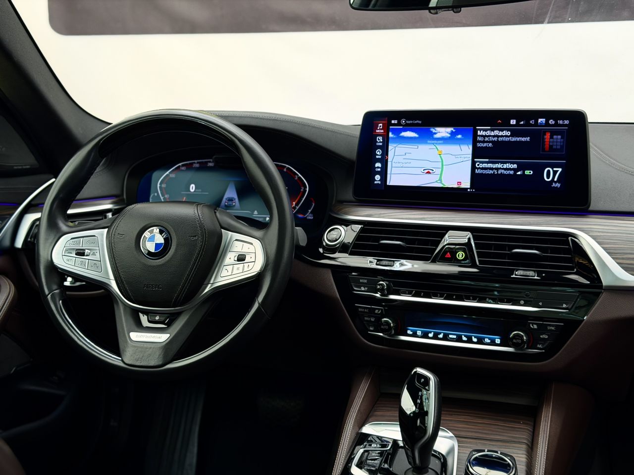 BMW 520 | 17