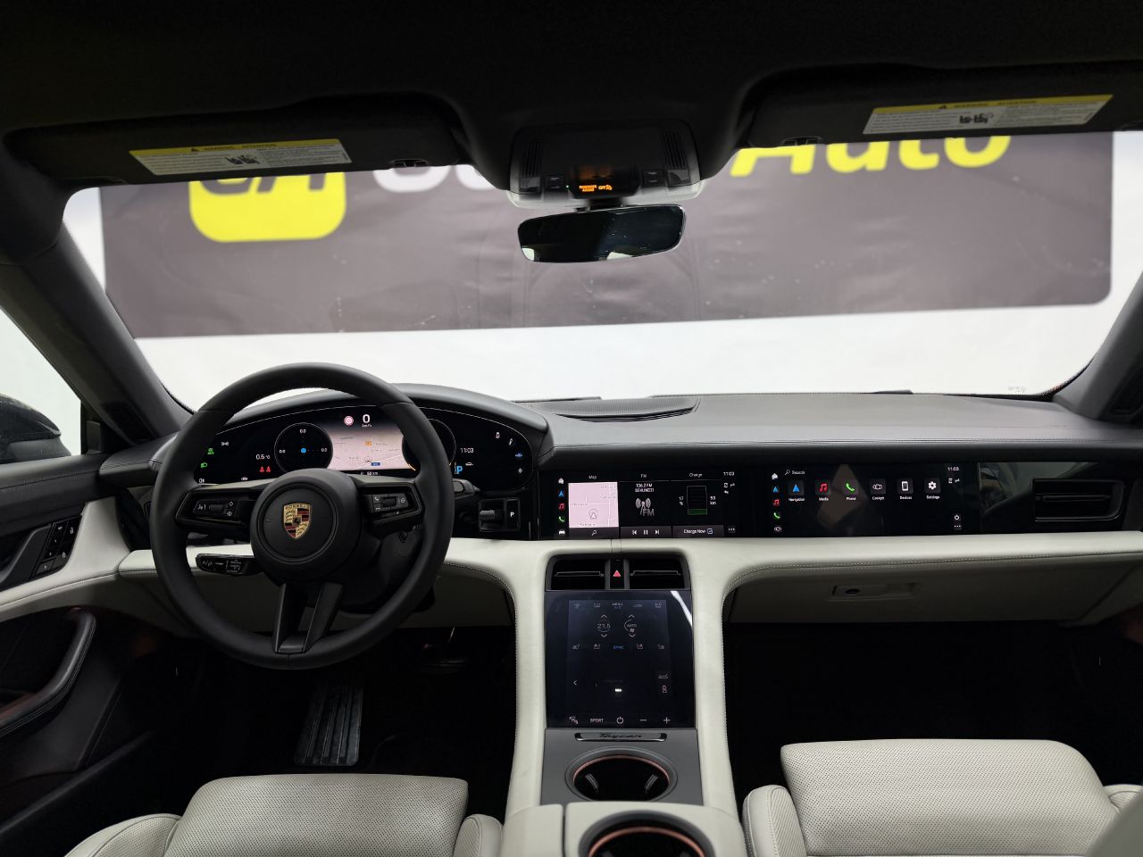 Porsche Taycan | 14