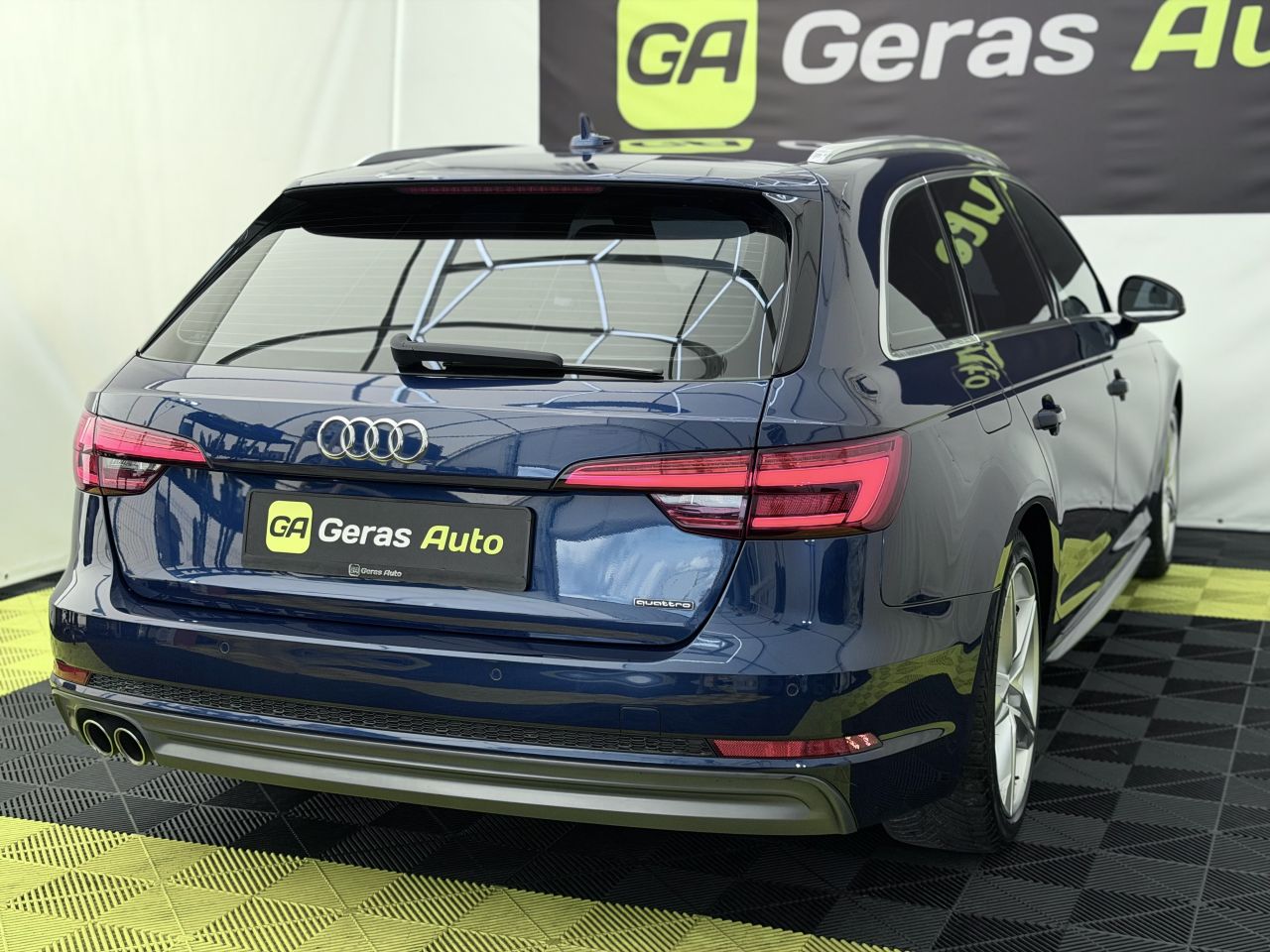 Audi A4 | 3