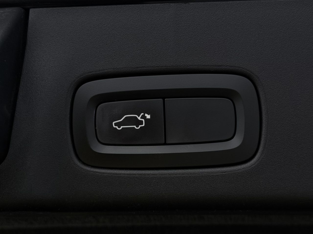 Volvo V90 | 12