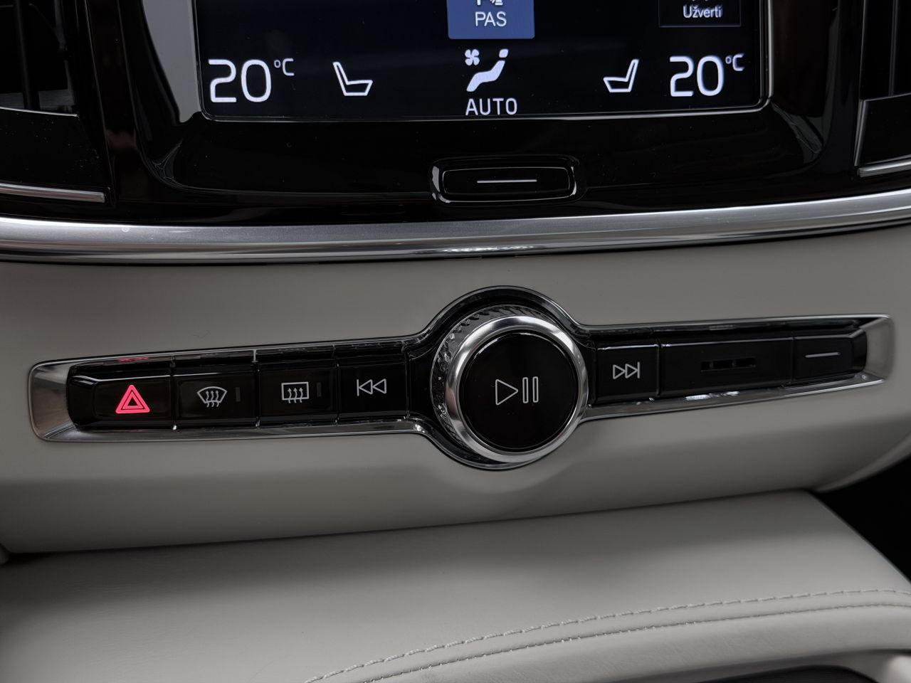 Volvo V90 | 27