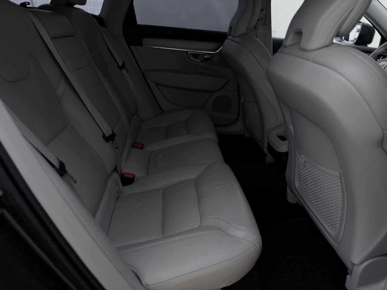 Volvo V90 | 14