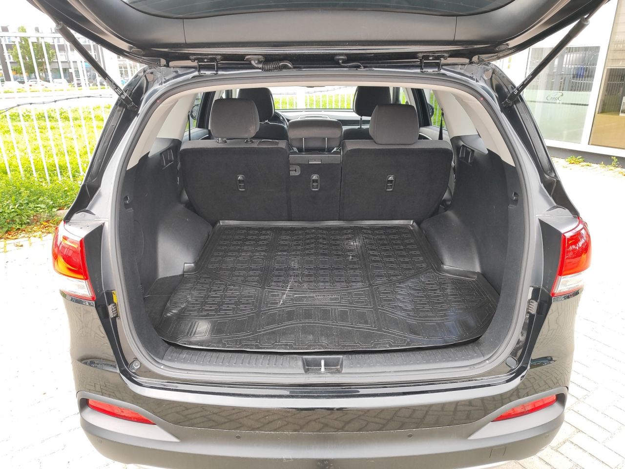 Kia Sorento | 10