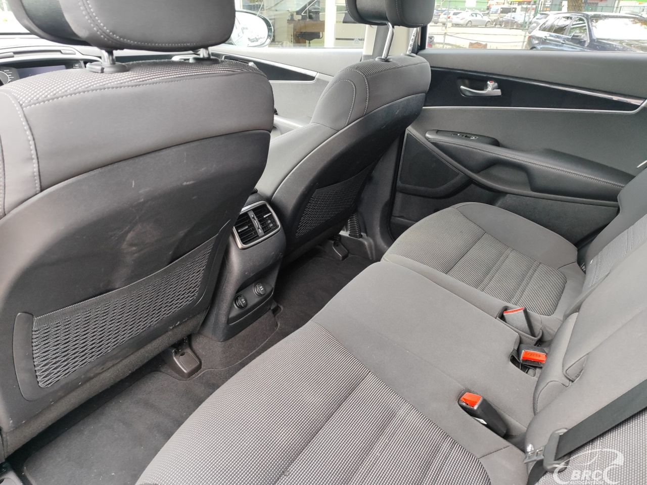 Kia Sorento | 14