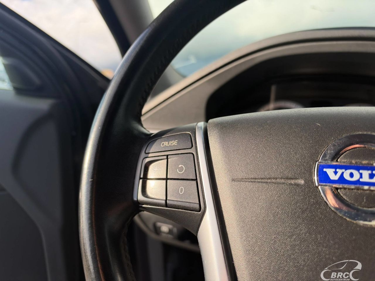 Volvo S80 | 12