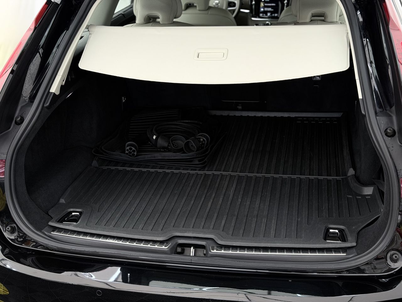 Volvo V90 | 11