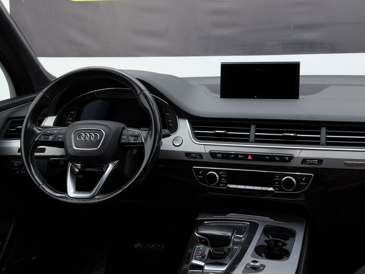 Audi Q7 | 17