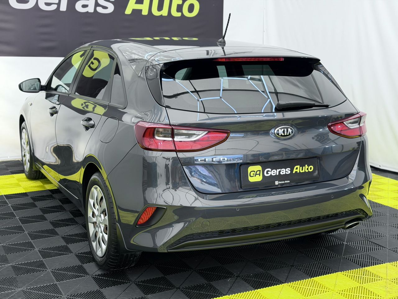 Kia Cee'd | 5