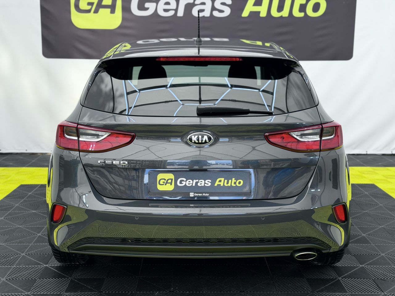 Kia Cee'd | 4