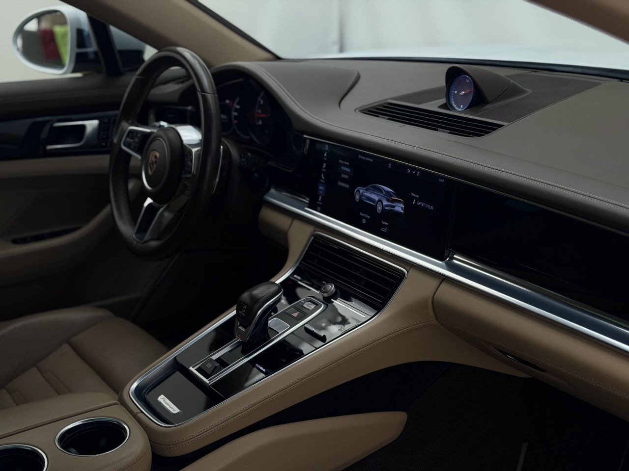 Porsche Panamera | 15