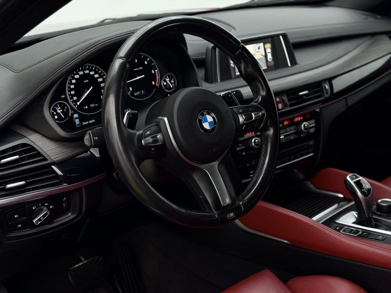 BMW X6 | 8
