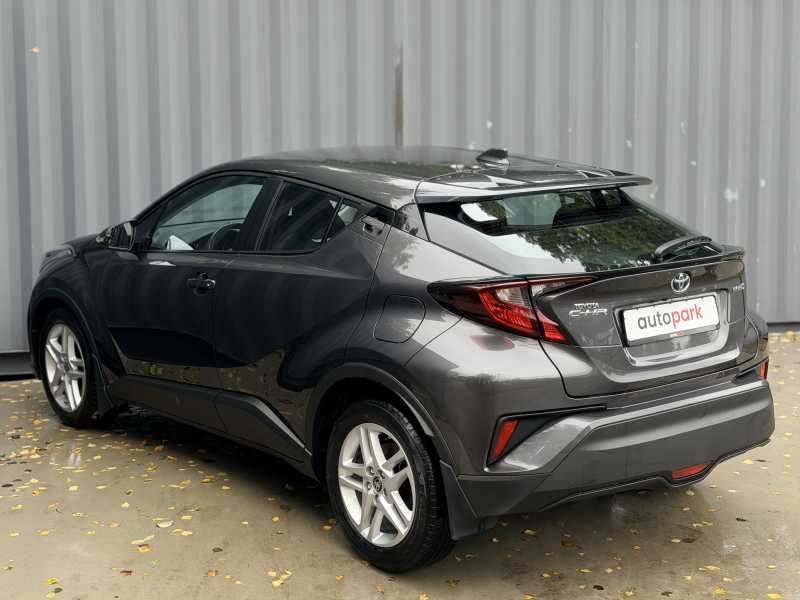 Toyota C-HR | 3