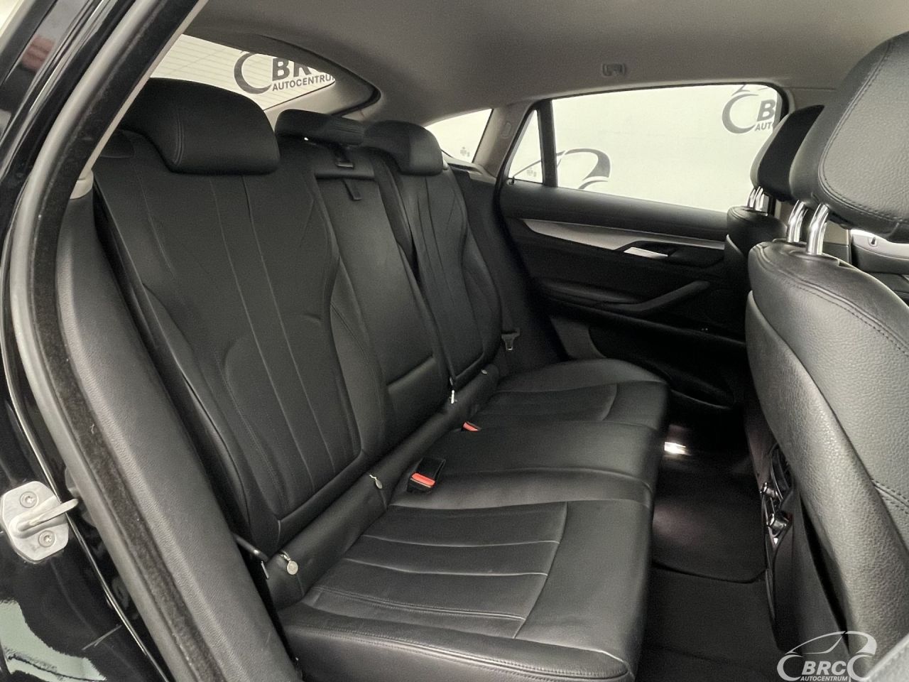 BMW X6 | 9