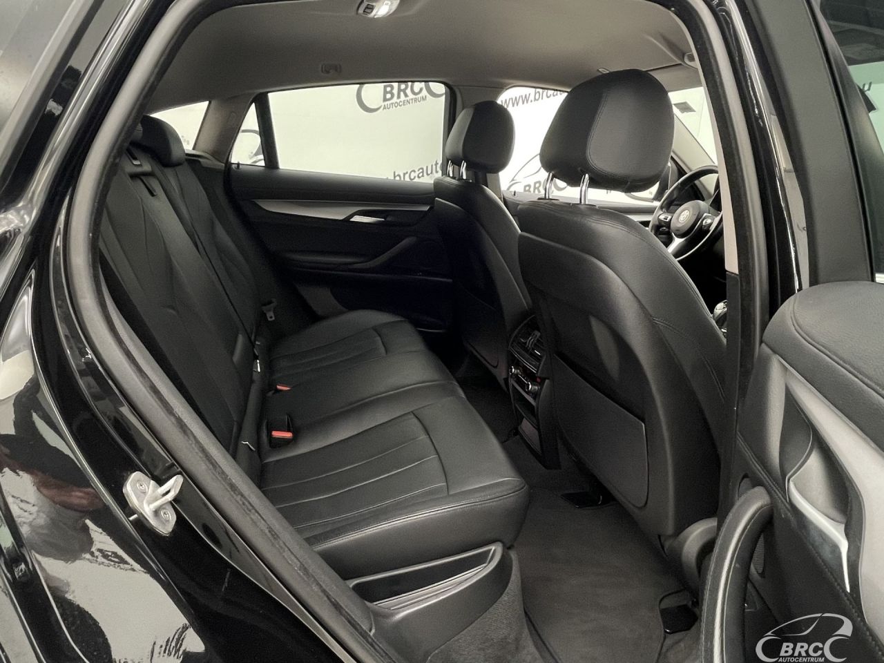 BMW X6 | 8