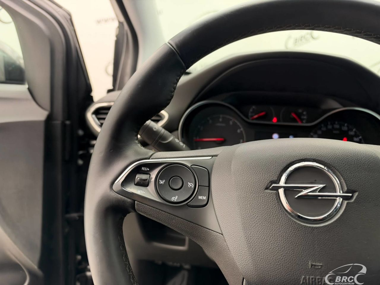 Opel Crossland X | 14