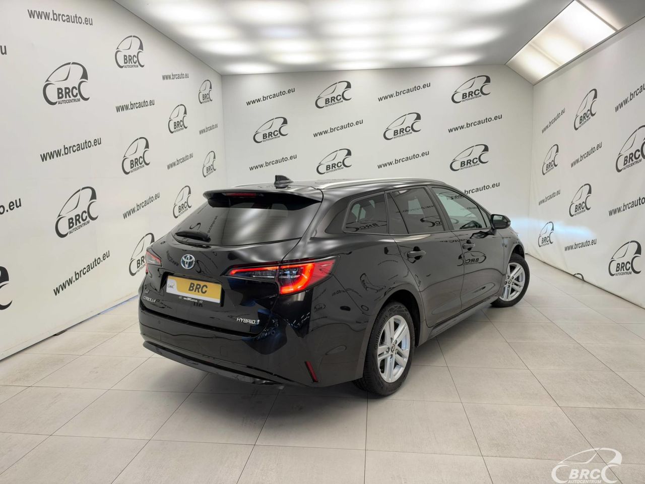 Toyota Corolla | 5