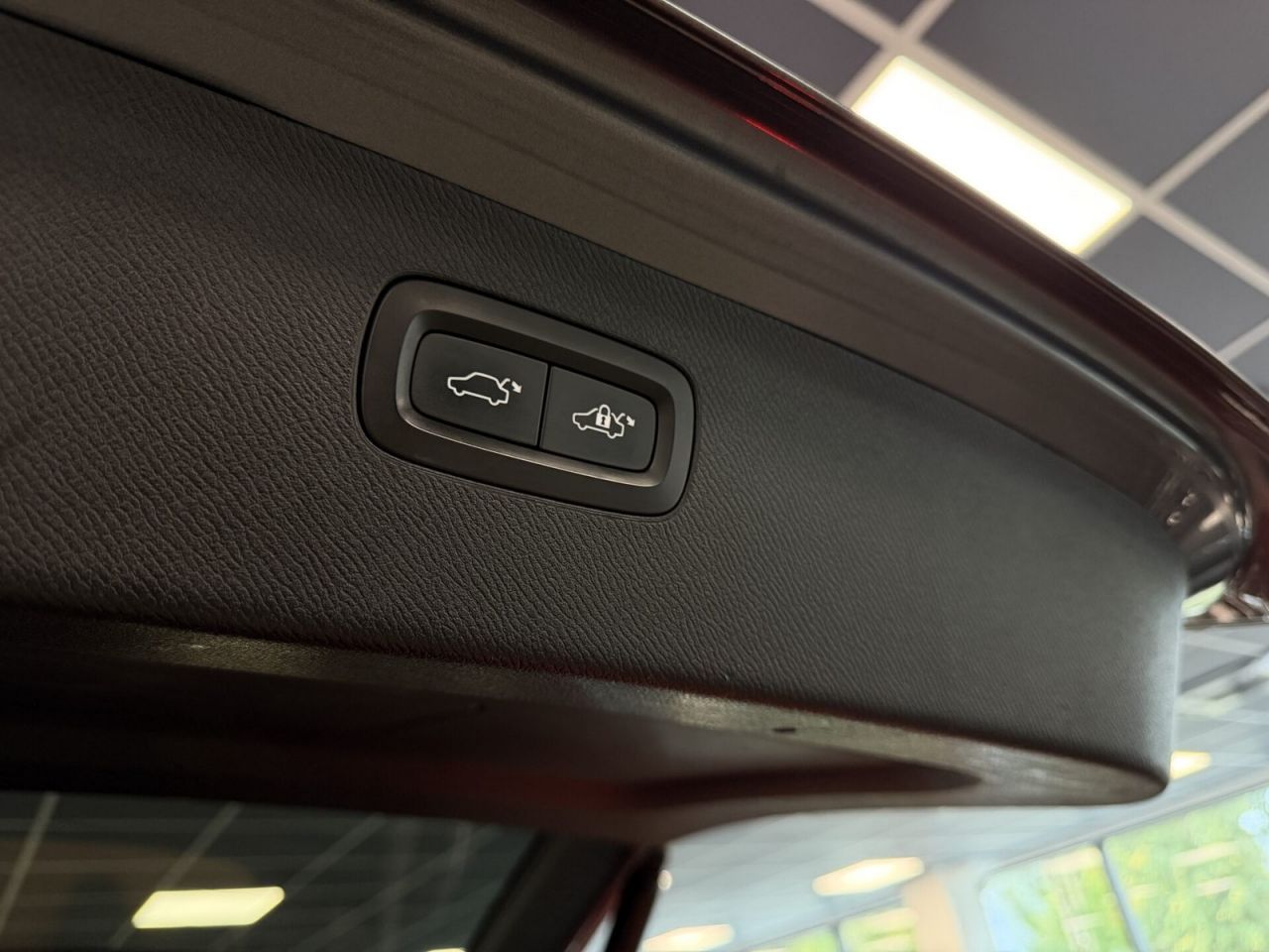 Volvo XC90 | 18
