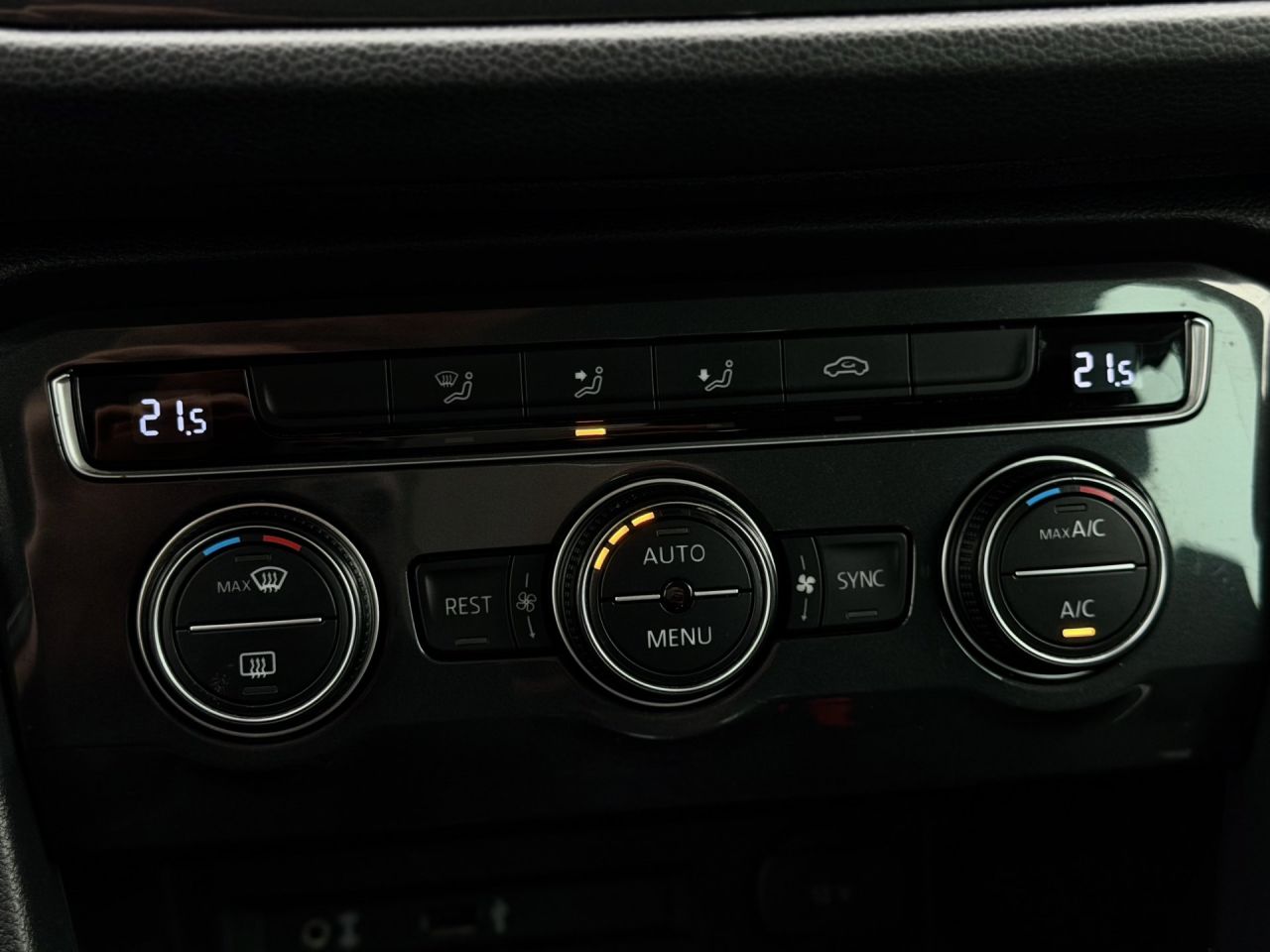 Volkswagen Tiguan | 20