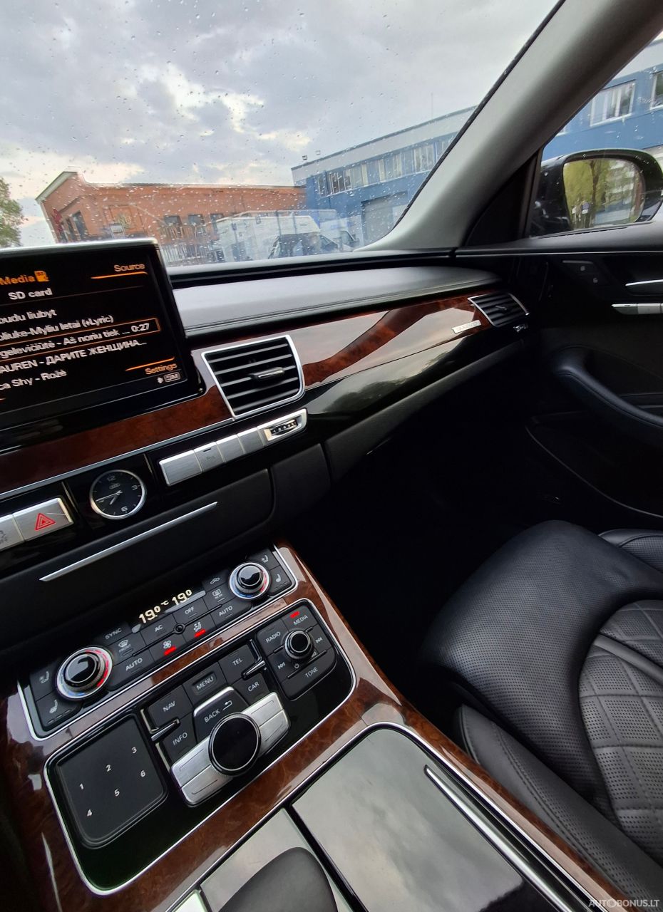 Audi A8 | 9