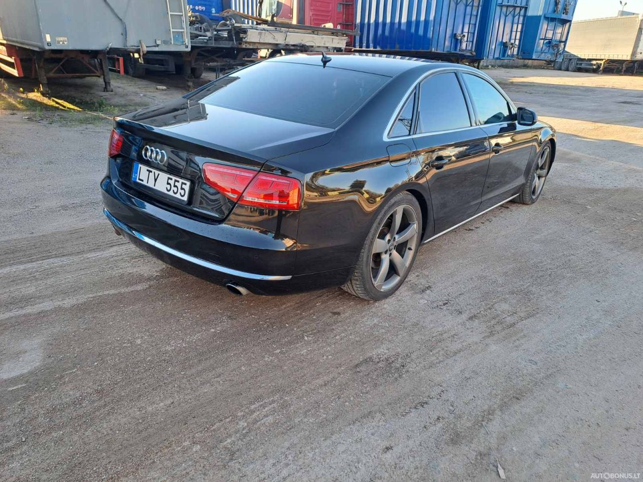 Audi A8 | 8